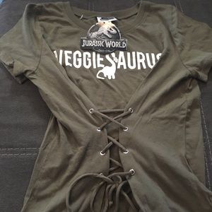 JURASSIC WORLD VEGGIESAURUS T-SHIRT SIZE XS